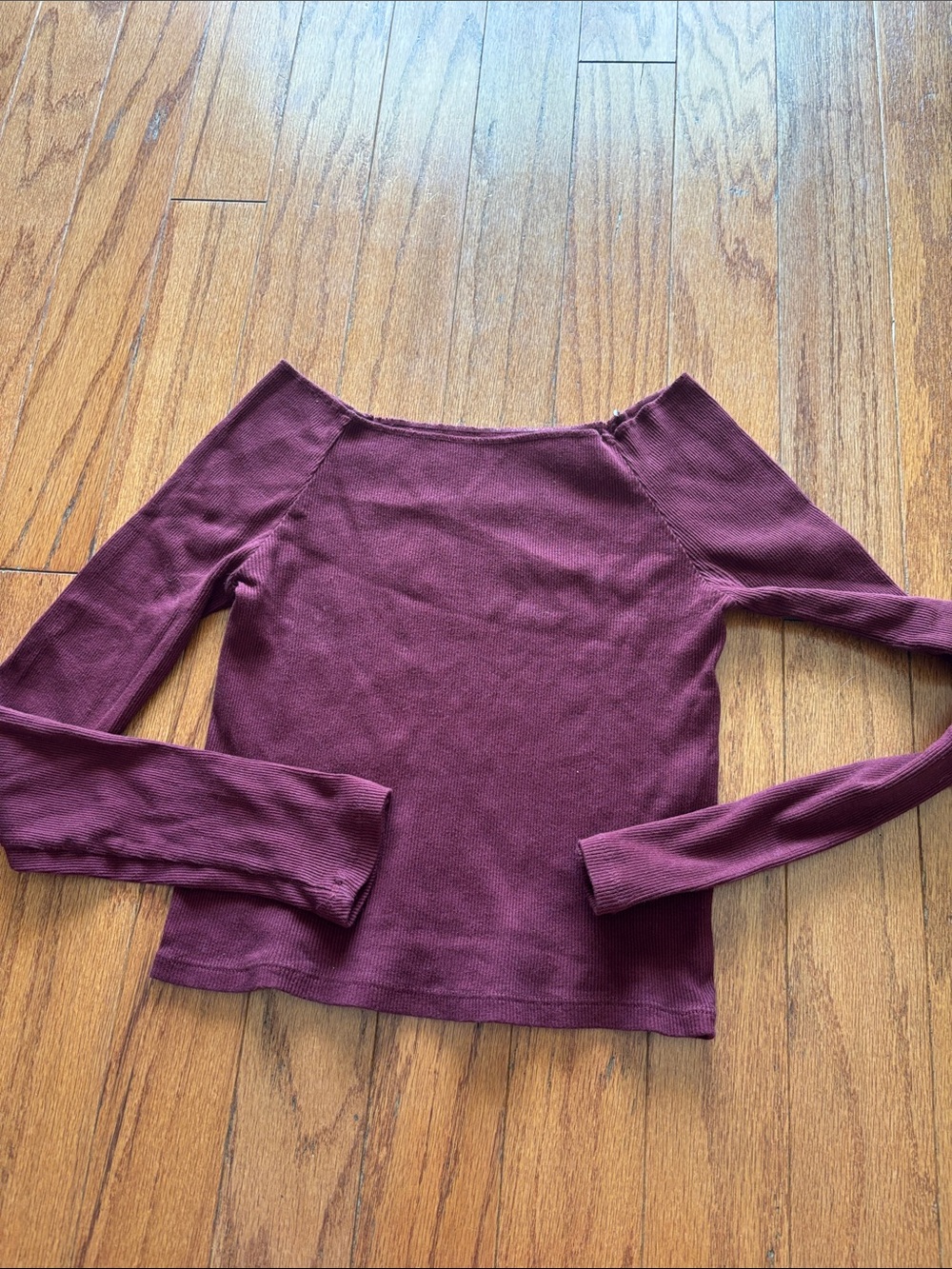 Brandy Melville Long Sleeve Ribbed Top - Burgundy